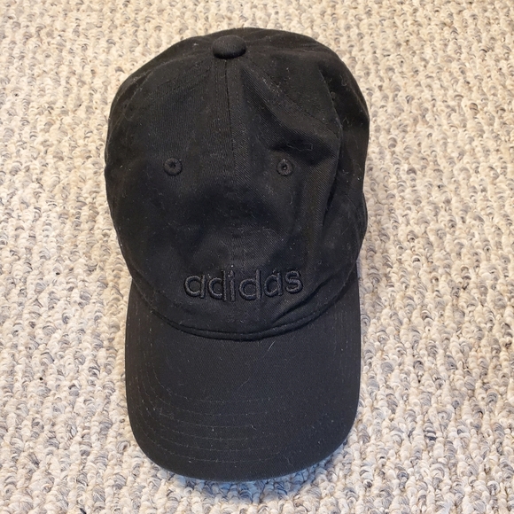 Adidas Hat - Picture 1 of 2